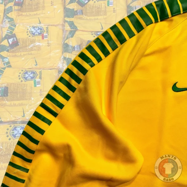 Casaco-Brasil-Copa-2014-lacrado-m1
